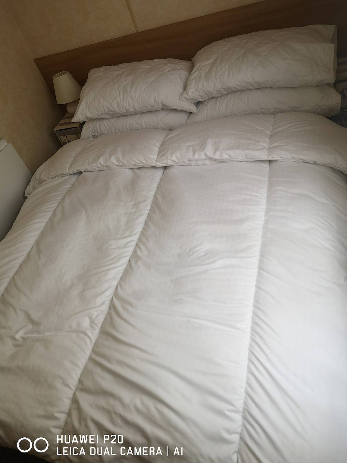 Entire vacation apartment, Lovely 2-Bed caravan in Walton on the Naze in Frinton and Walton, Essex