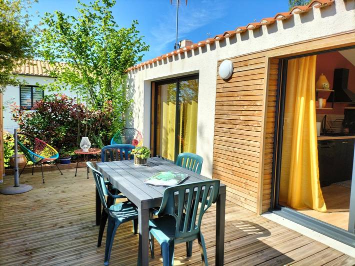 Gîte pour 4 personnes, avec jardin et terrasse