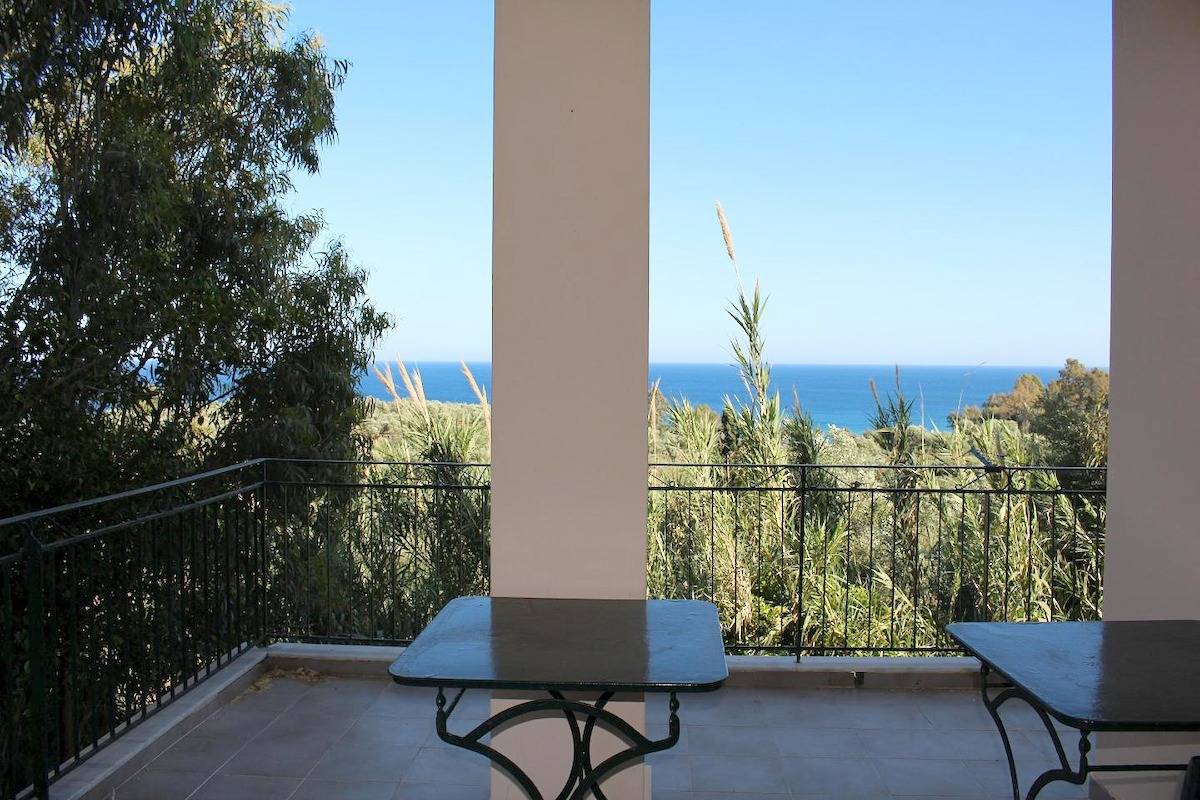 Geheel appartement, Vakantieappartement voor 6 personen met terras in Messenia