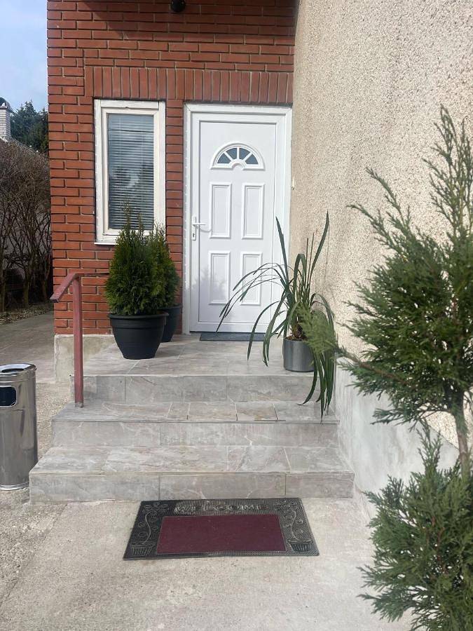 Chambre d’hôte pour 2 personnes, avec jardin et vue à Vecsés