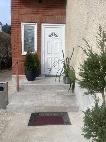 Chambre d’hôte pour 2 personnes, avec vue et jardin à Vecsés