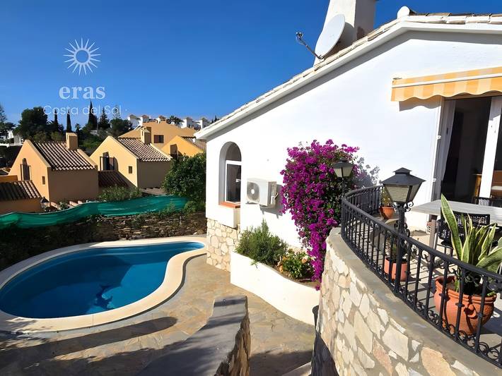 Villa pour 6 personnes, avec jardin et balcon à Fuengirola