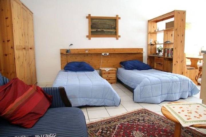 Ferienwohnung für 3 Personen, mit Terrasse und Garten in Usingen - 4
