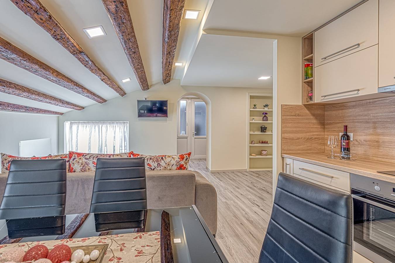 Ganze Wohnung, Ferienwohnung Nikola mit Meerblick  in Poreč, Grad Poreč