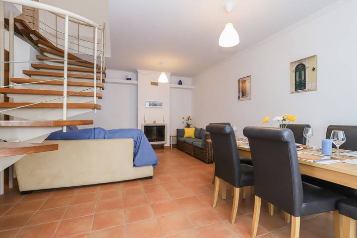 Appartement de vacances pour 6 personnes, avec jardin et terrasse