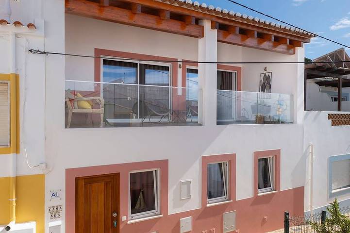 Ferienhaus für 6 Personen, mit Balkon und Garten - 1