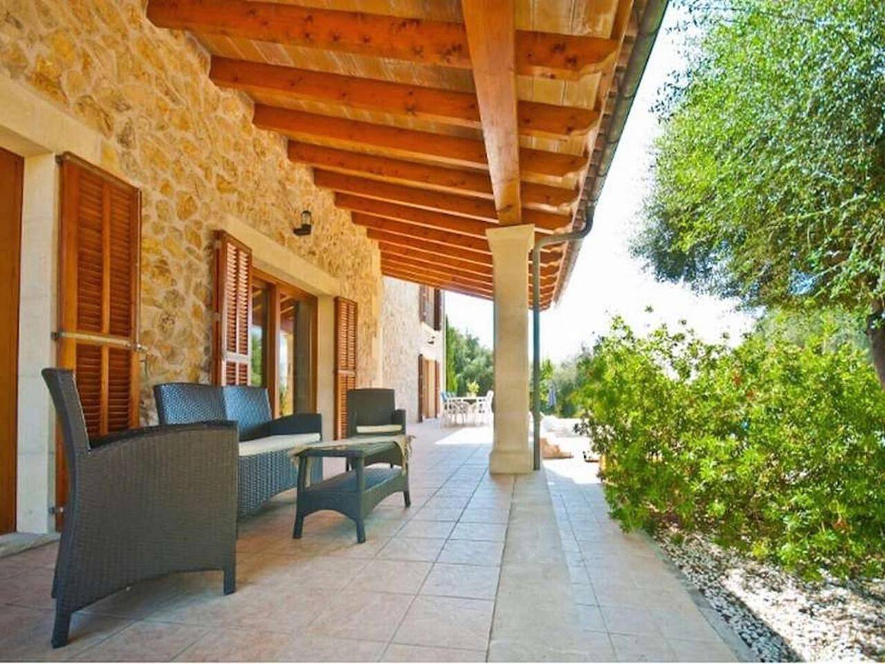 Villa "Finca Santa María" with Pool, Garden & Wi-Fi in Alcúdia, Mallorcas kust