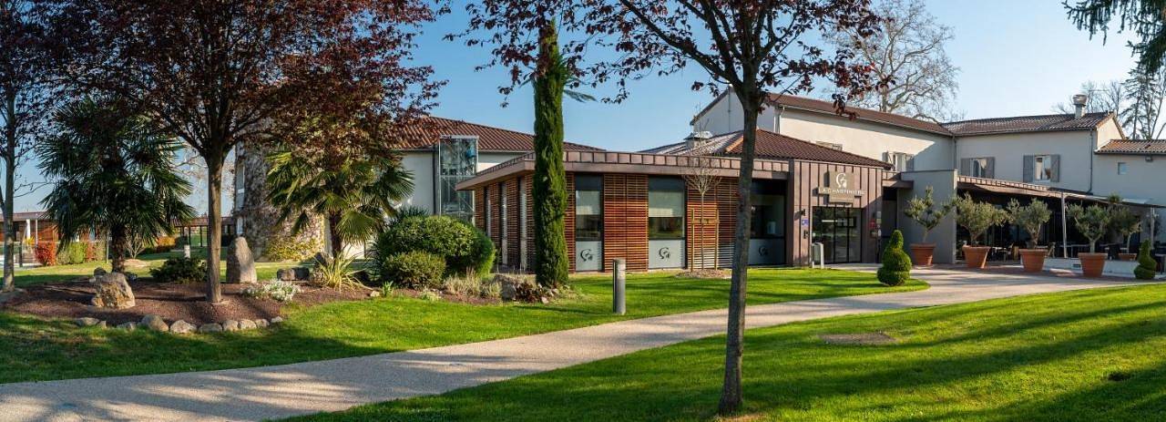 Hôtel pour 2 personnes, avec jardin et jacuzzi ainsi que sauna et piscine, animaux acceptés - 1