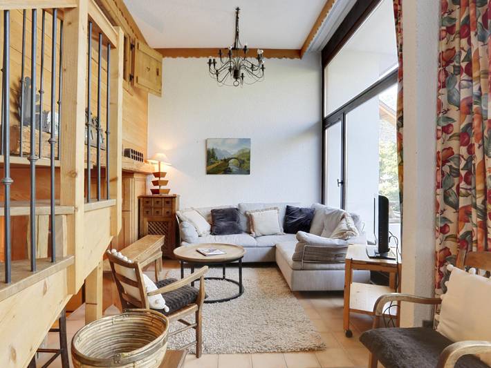 Gîte pour 10 personnes, avec terrasse, animaux acceptés dans Méribel - 2