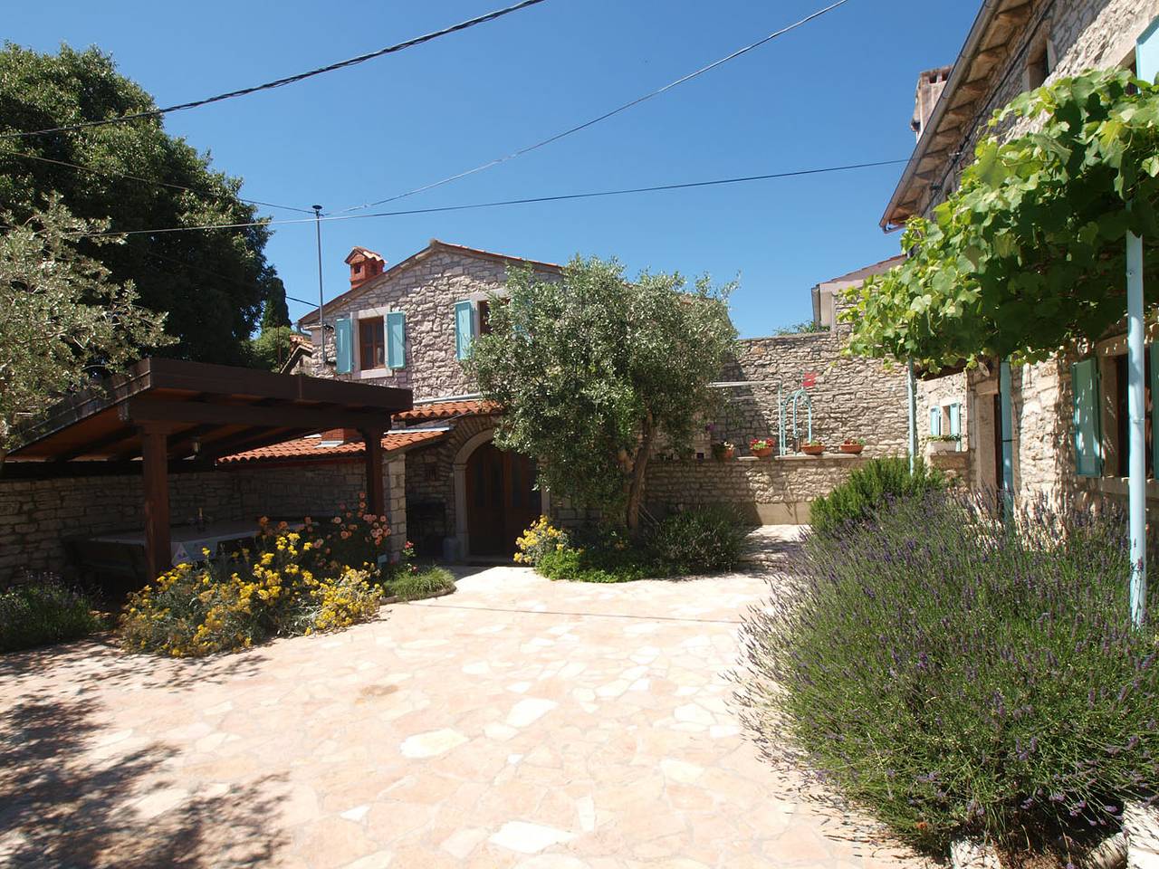 Ferienhaus für 12 Personen mit Terrasse in Barban, Südküste Istrien