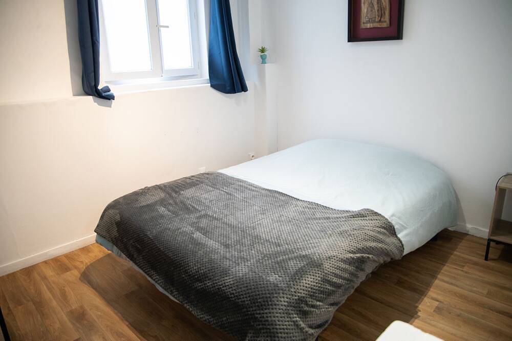 T3-Ferienhaus-Stadt-Ensuite mit Bad in Calais, Calais und Umgebung