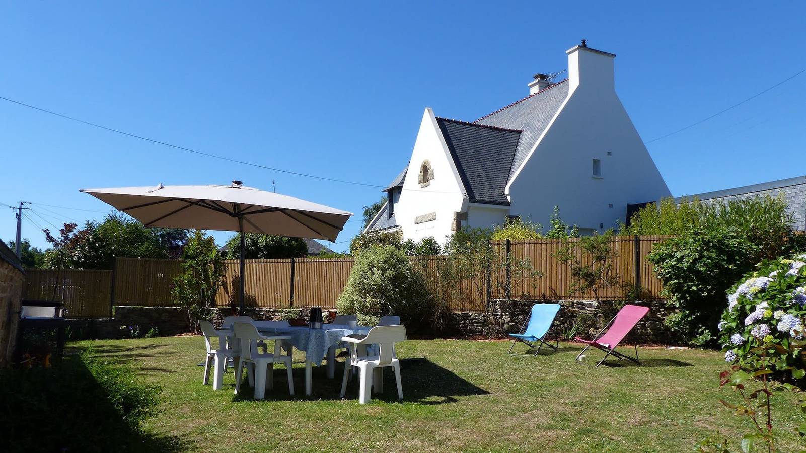 Belle longère 3* en campagne à 800 m de la mer in Larmor-Baden, Côte des Mégalithes