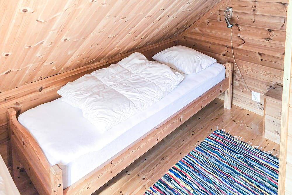 Kyrping Ferieplass A in Kyrping, Etne