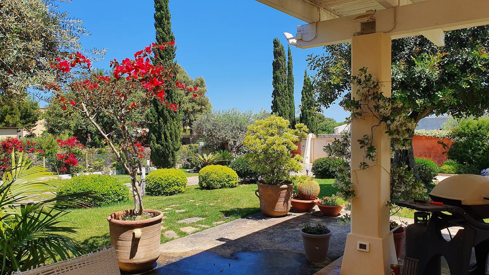 Villa Dammusello con piscina, giardino e Wi-Fi in Marsala, Provincia di Trapani