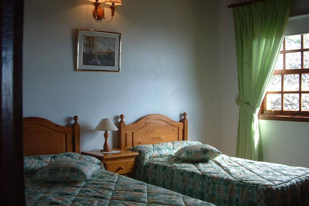 Casa las Viñas (A), Ideal para descansar y disfrutar de la naturaleza in Fuencaliente de La Palma, La Palma Sur