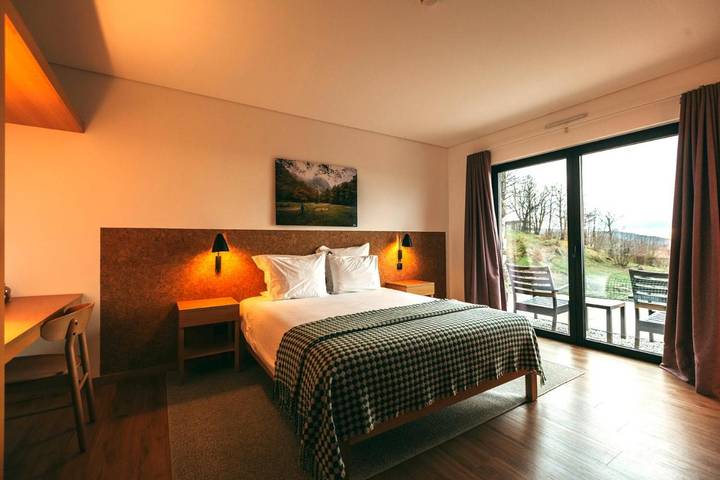Casa rural para 2 personas, con Jacuzzi y Terraza además de Jardín y Piscina en Manteigas - 3