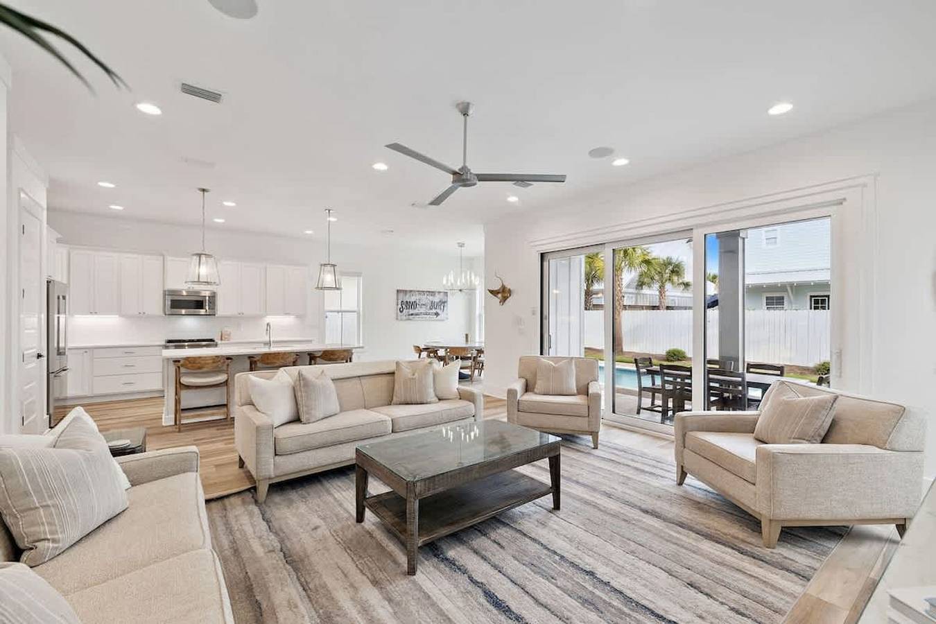 7Br Elegance and Comfort Withpool and near the Beach in Miramar Beach, Emerald Coast