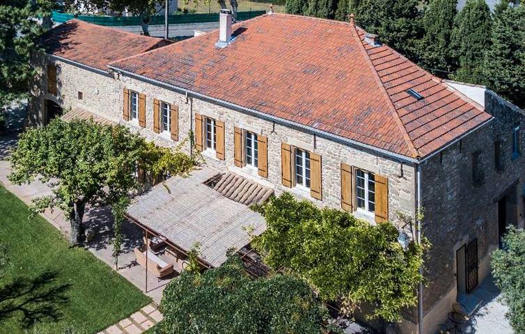 Maison de vacances pour 14 personnes, avec piscine et terrasse