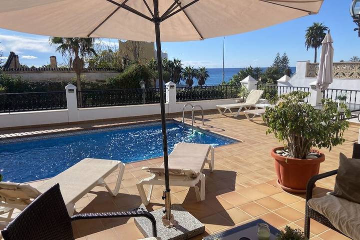 Villa für 6 Personen, mit Garten in Urbanisierung Tropicana