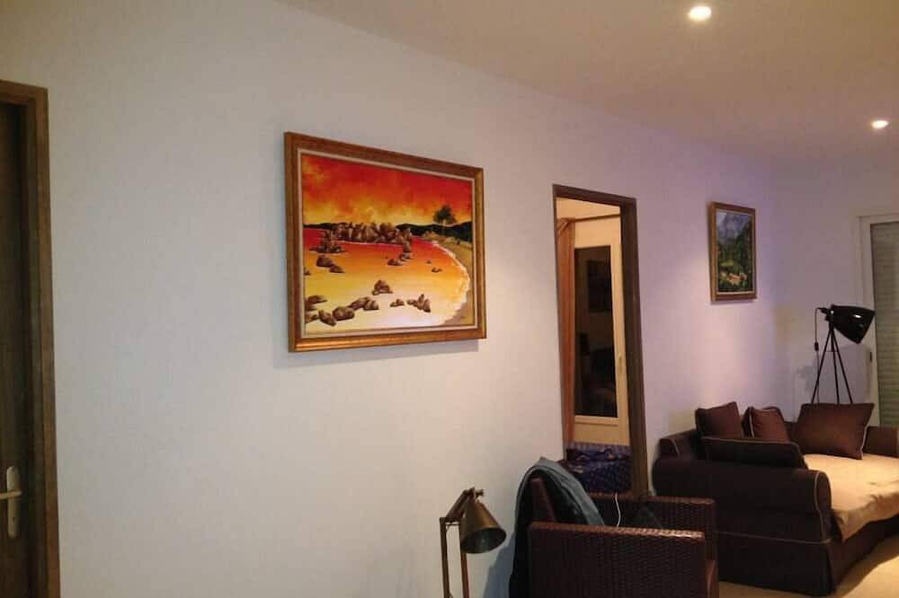 Peri: House with garden in Peri, Ajaccio und Umgebung