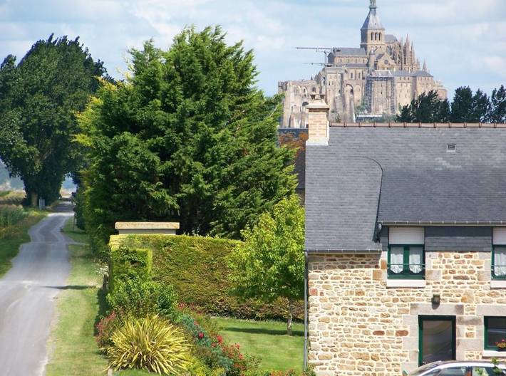 Gîte pour 2 personnes, avec terrasse et jardin
