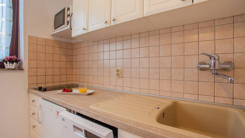 Gîte pour 2 personnes, avec terrasse à Cres - 4