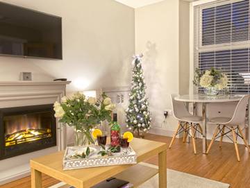 Log Cabin for 2 People in Gattonside, Scottish Borders, Photo 4