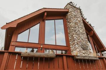 Gîte pour 2 personnes, avec vue et terrasse à Canmore