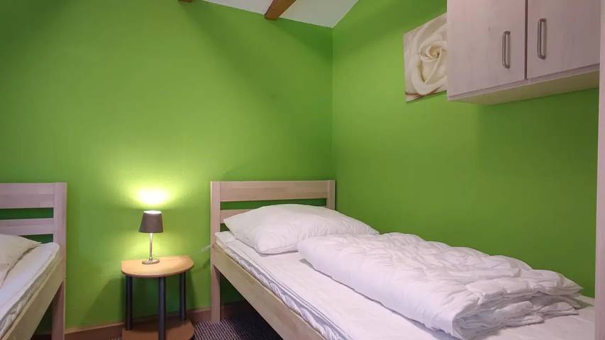 Camping für 4 Personen, mit Terrasse in Thüringen - 4