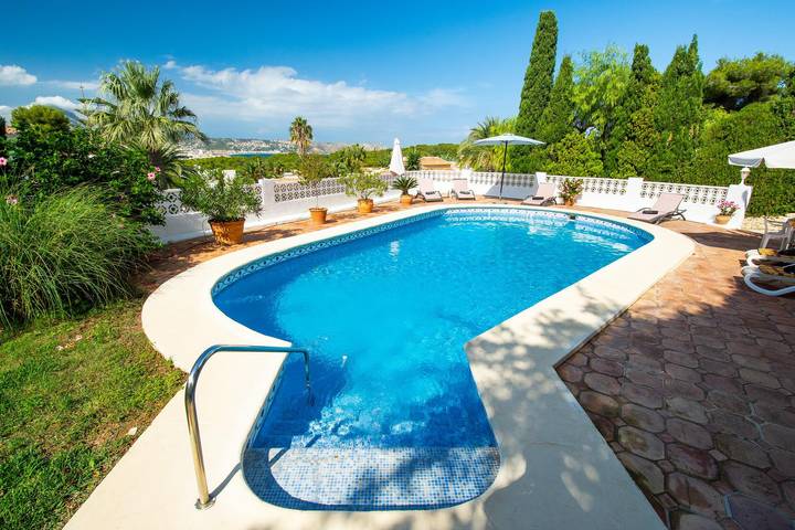 Chalet para 6 personas, con jardín además de piscina y vistas al mar, Se admiten mascotas en Comunidad Valenciana - 2