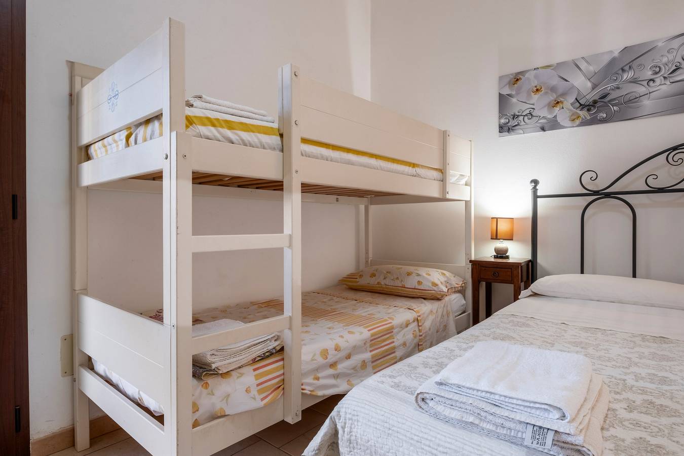Room 'Col Moschin - Camera 4' with Shared Terrace, Wi-Fi and Air Conditioning in Parco Naturale della Maremma