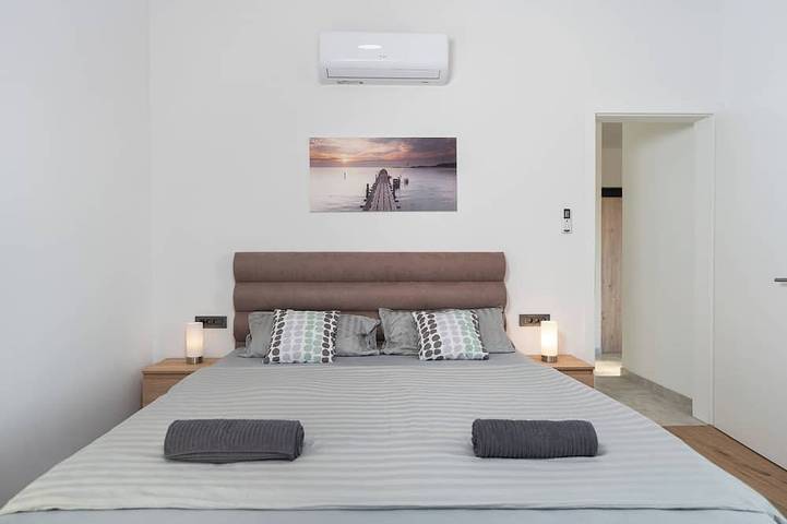 Villa für 7 Personen, mit Sauna und Whirlpool sowie Garten in Novalja - 2