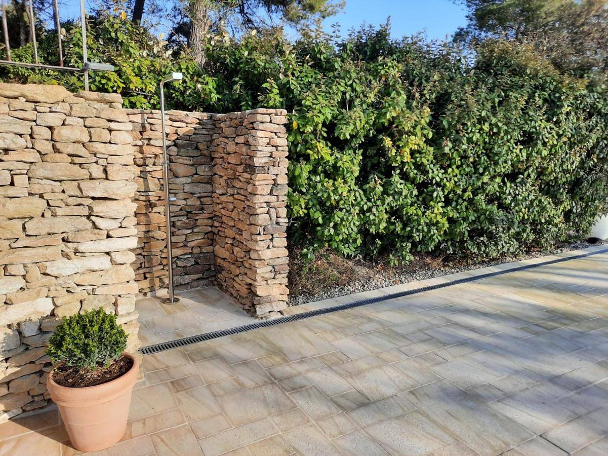 Queen Room with Garden View in Saumane-de-Vaucluse, Vaucluse