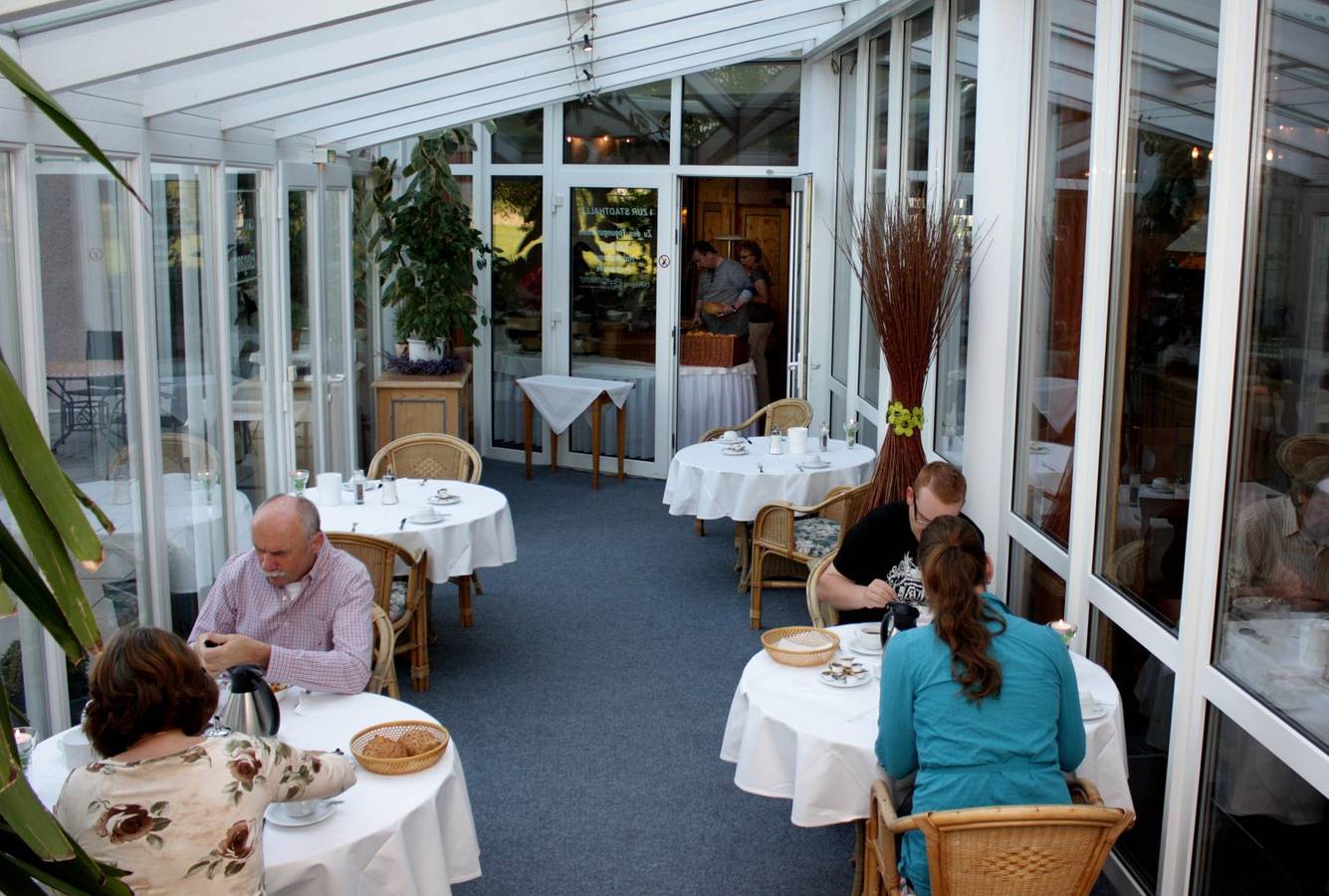 Parkhotel Altmühltal Gmbh & Co. - Komfortzimmer "Altmühlsee" Dz ca. 25 qm in Gunzenhausen, Fränkisches Seenland