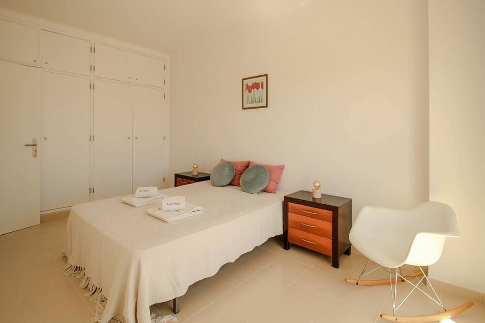 Flh Budens Duplex with Terrace in Budens, Faro District