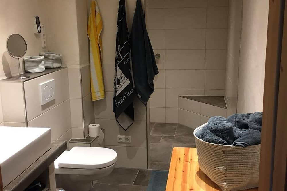 Ganze Wohnung, Ferienwohnung Herding - 4-Bett-Ferienwohnung Dusche/Wc, 2 Schlafräume in Kerpen (Eifel), Vulkaneifel