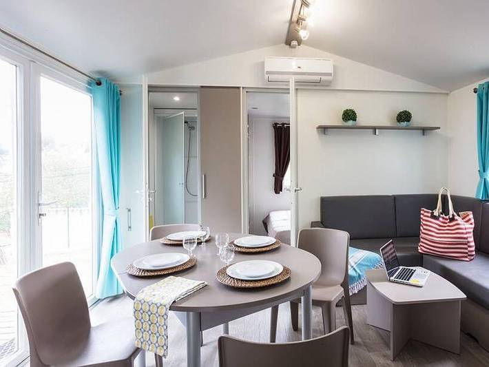 Camping Le Pansard - Mobilheim 6 personen - Mobilheim | Classic | 3 Schlafz. | 6 Pers. | Erhöhte Terrasse | Klima. in La Londe-les-Maures, Mittelmeerküste (Frankreich)