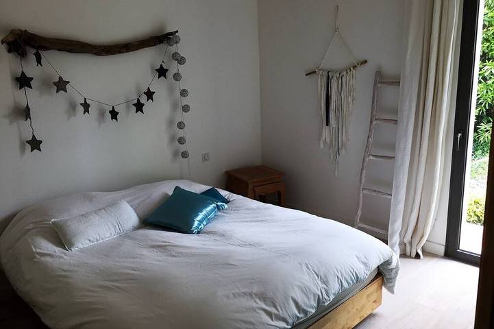 Location de vacances pour 7 personnes, avec terrasse et jardin à Saint-Georges-d'Orques - 2