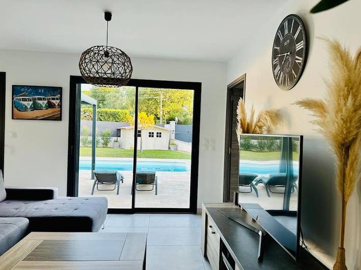 Location de vacances pour 6 personnes, avec jardin et piscine à Saint-Maximin-la-Sainte-Baume - 2