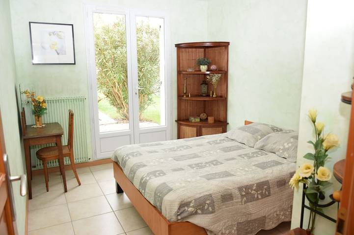 Location de vacances pour 6 personnes, avec jardin ainsi que sauna et jacuzzi à Dompierre-sur-Mer - 3