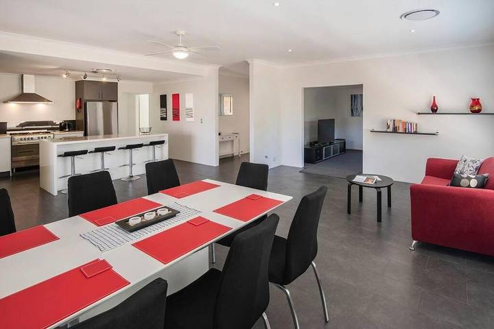 Location de vacances pour 6 personnes, avec terrasse et jardin dans Busselton - 4