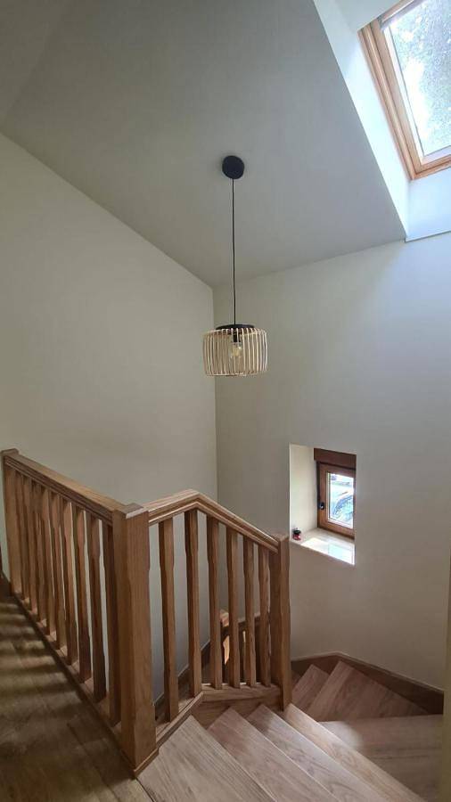 Casa de vacaciones para 12 personas, con jardín y jacuzzi además de piscina y balcón en Cantabria - 2