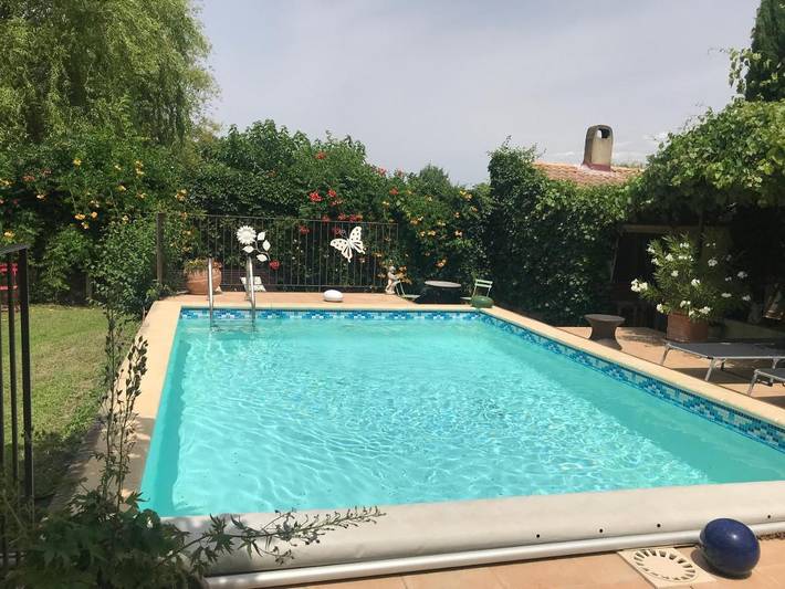 Location de vacances pour 7 personnes, avec jardin ainsi que jacuzzi et piscine, adapté aux familles à Sarrians - 4