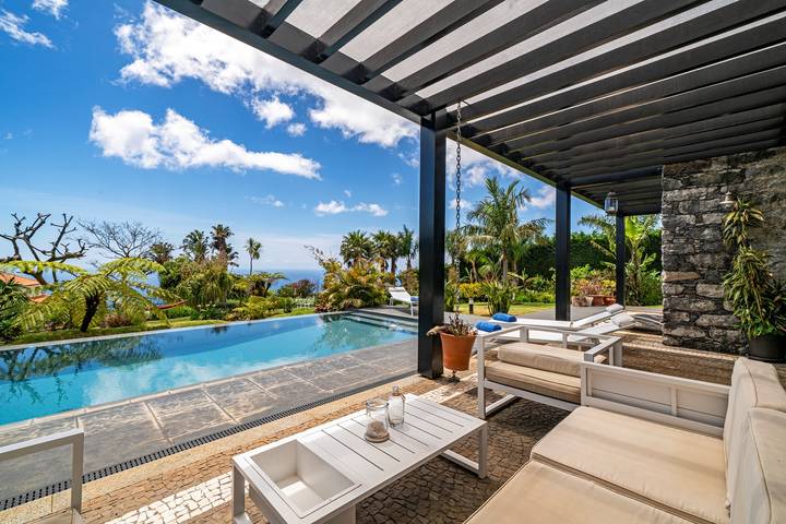 Villa für 6 Personen, mit Balkon und Terrasse sowie Garten auf Madeira
