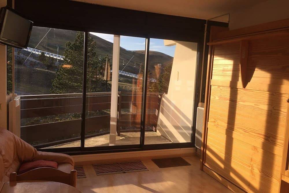 Apartamento entero, Estudio 4 pers, acceso directo a pistas, parking gratuito in La Pierre Saint-Martin, Arette