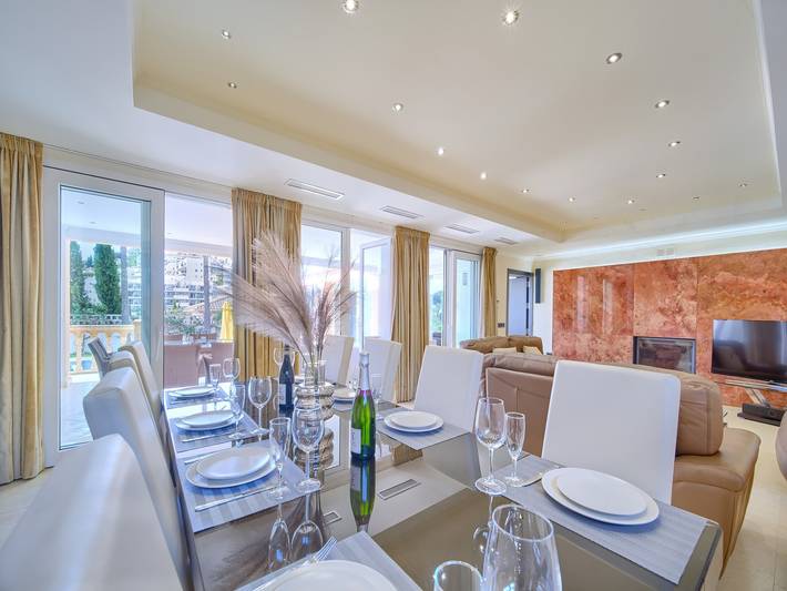 Villa for 8 people, with Balcony and Garden as well as Sauna in La Cala de Mijas