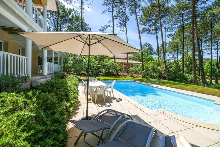 Villa pour 8 personnes, avec terrasse et piscine en Gironde - 2