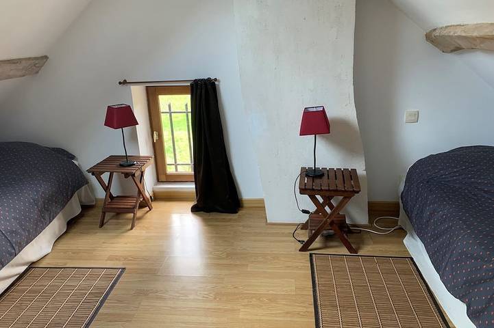 Location de vacances pour 6 personnes, avec piscine et jardin à Meusnes - 3
