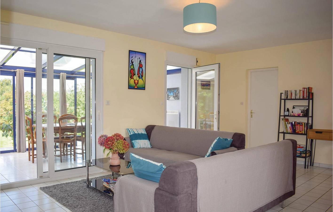 Apt de 108m2 avec TV, Jardin, Parking et Internet, 2km de Le Palus in Plouha, Côte de Goëlo