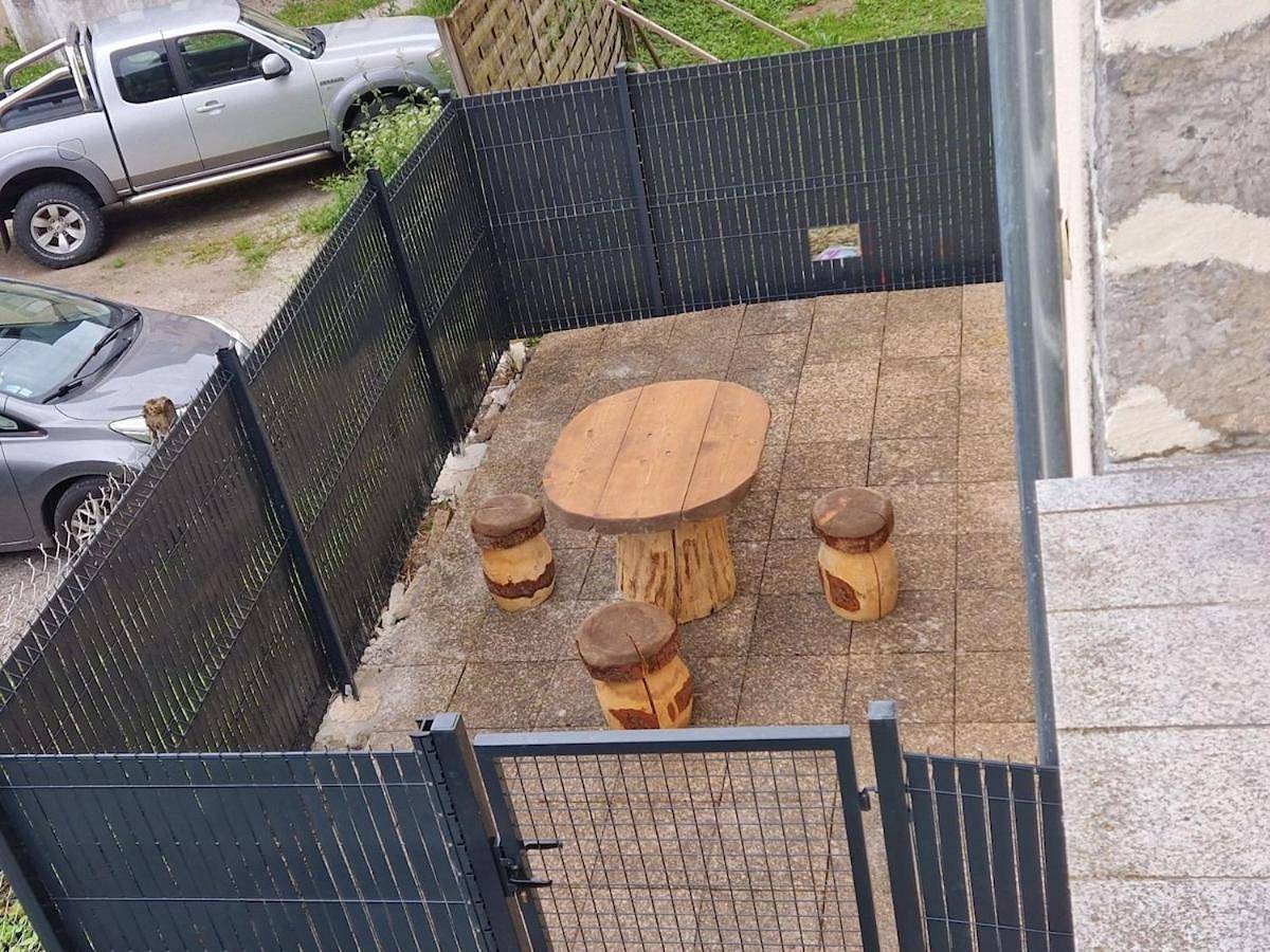 Appartement entier, One-Bedroom Apartment in Vougy, Région de Bonneville